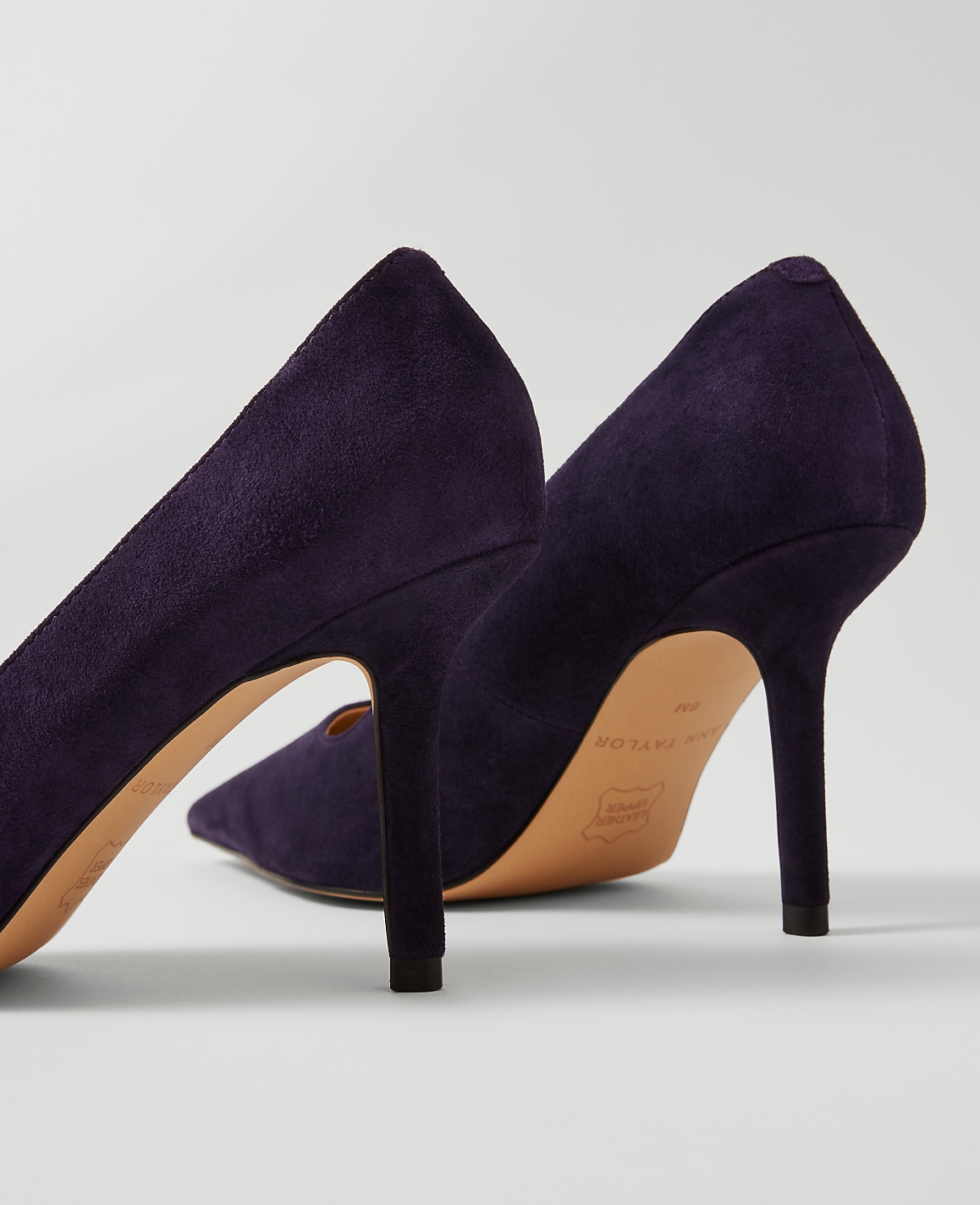 Pointy Toe Suede Pump