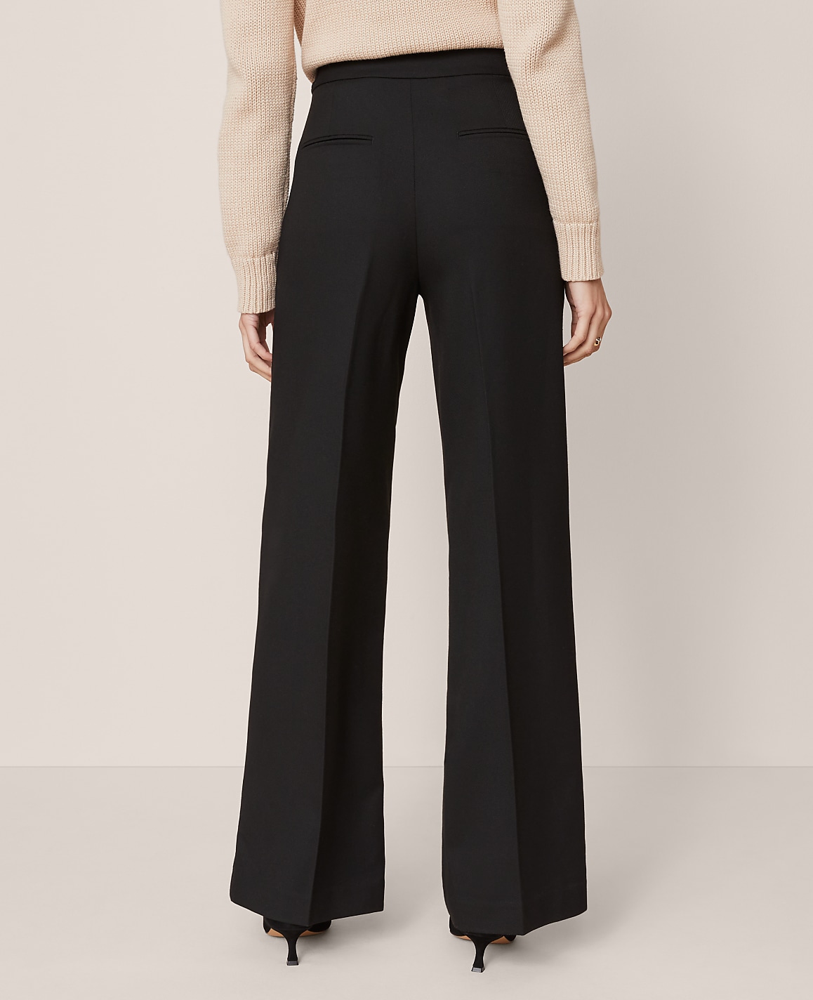 The Petite Tailored Wide-Leg Trouser