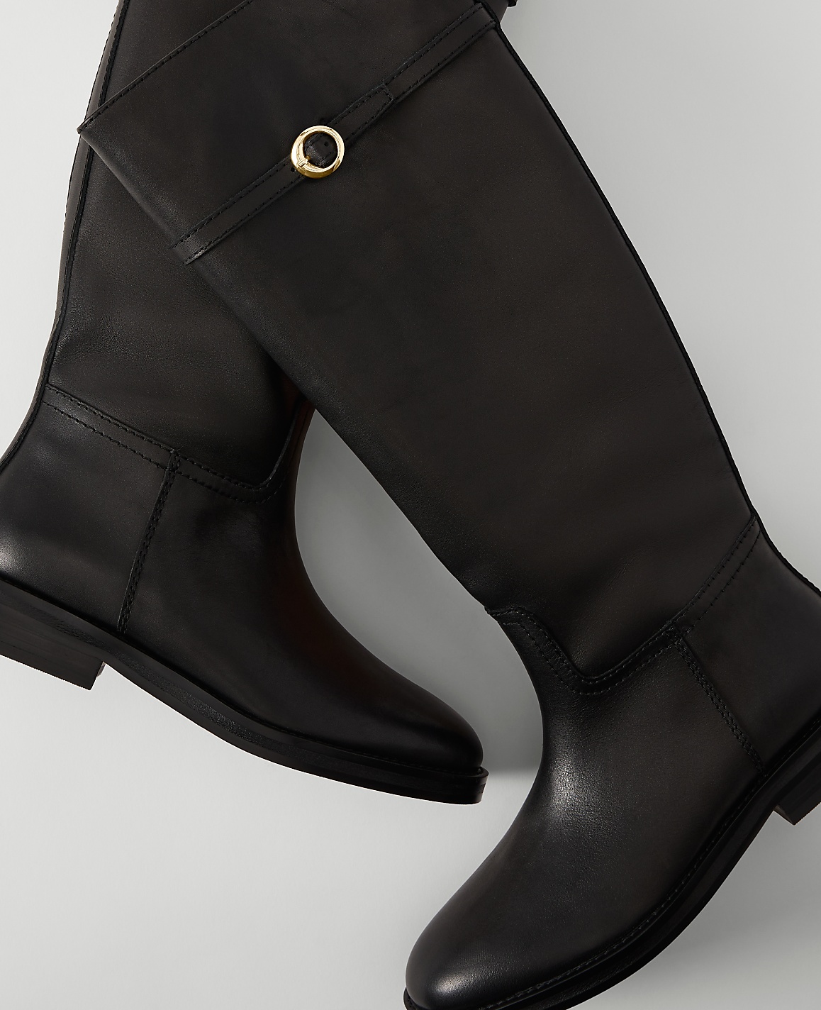 Chain Wrap Leather Riding Boot