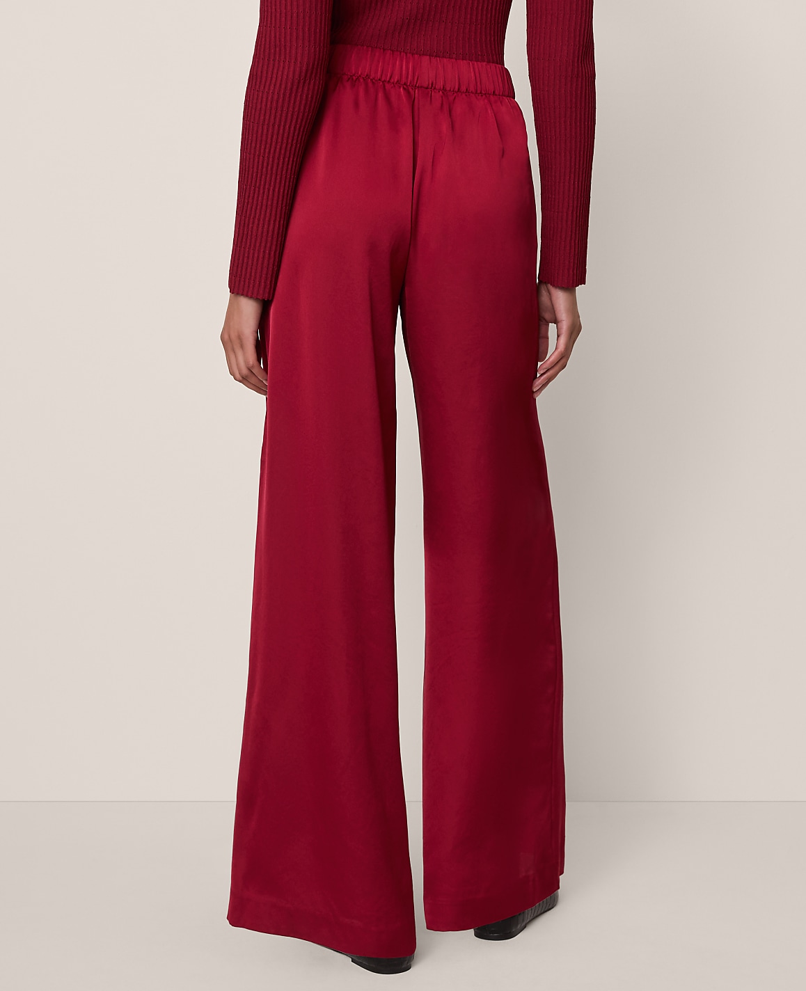 The Petite Easy Palazzo Pant in Satin