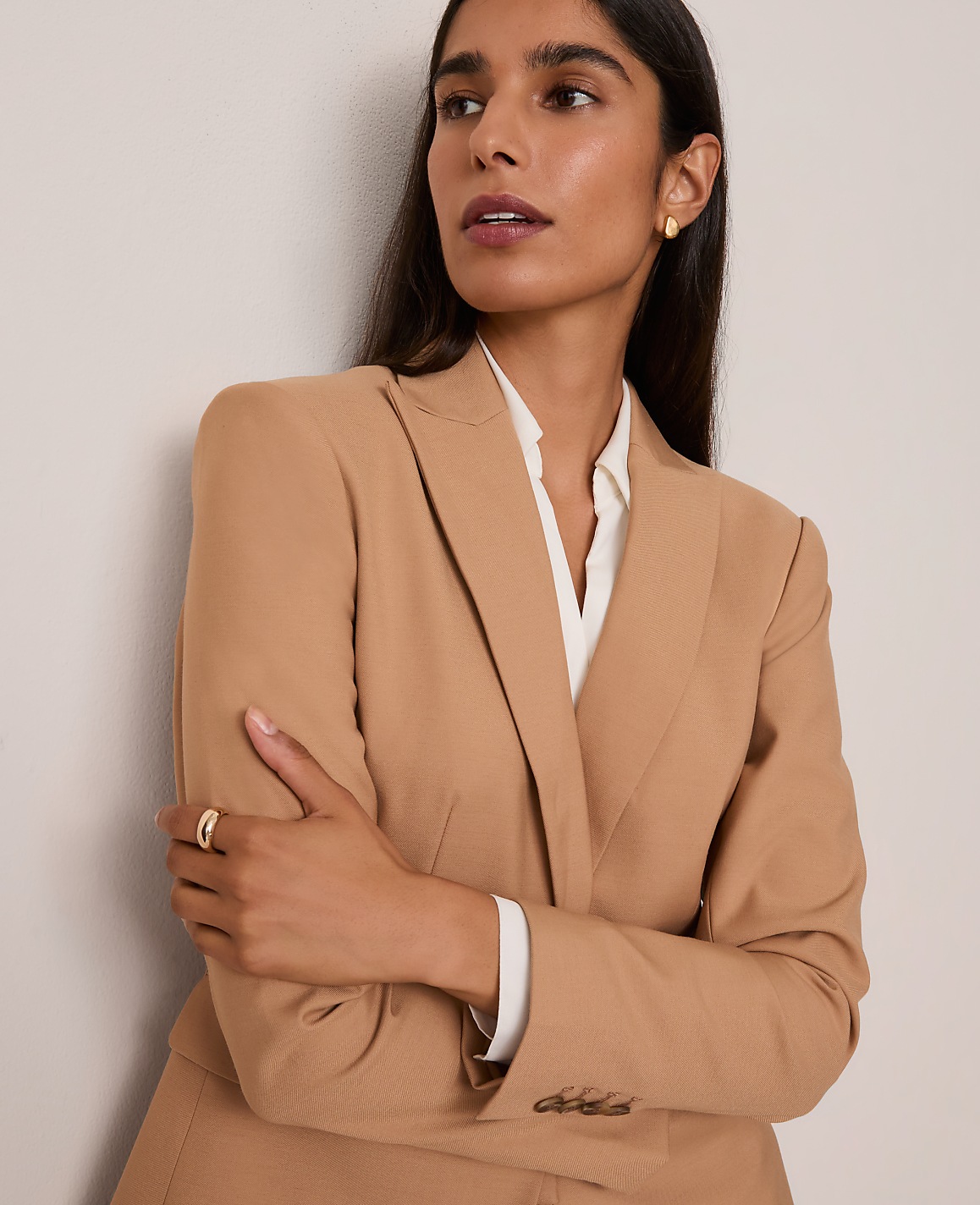 The Fitted Long Blazer