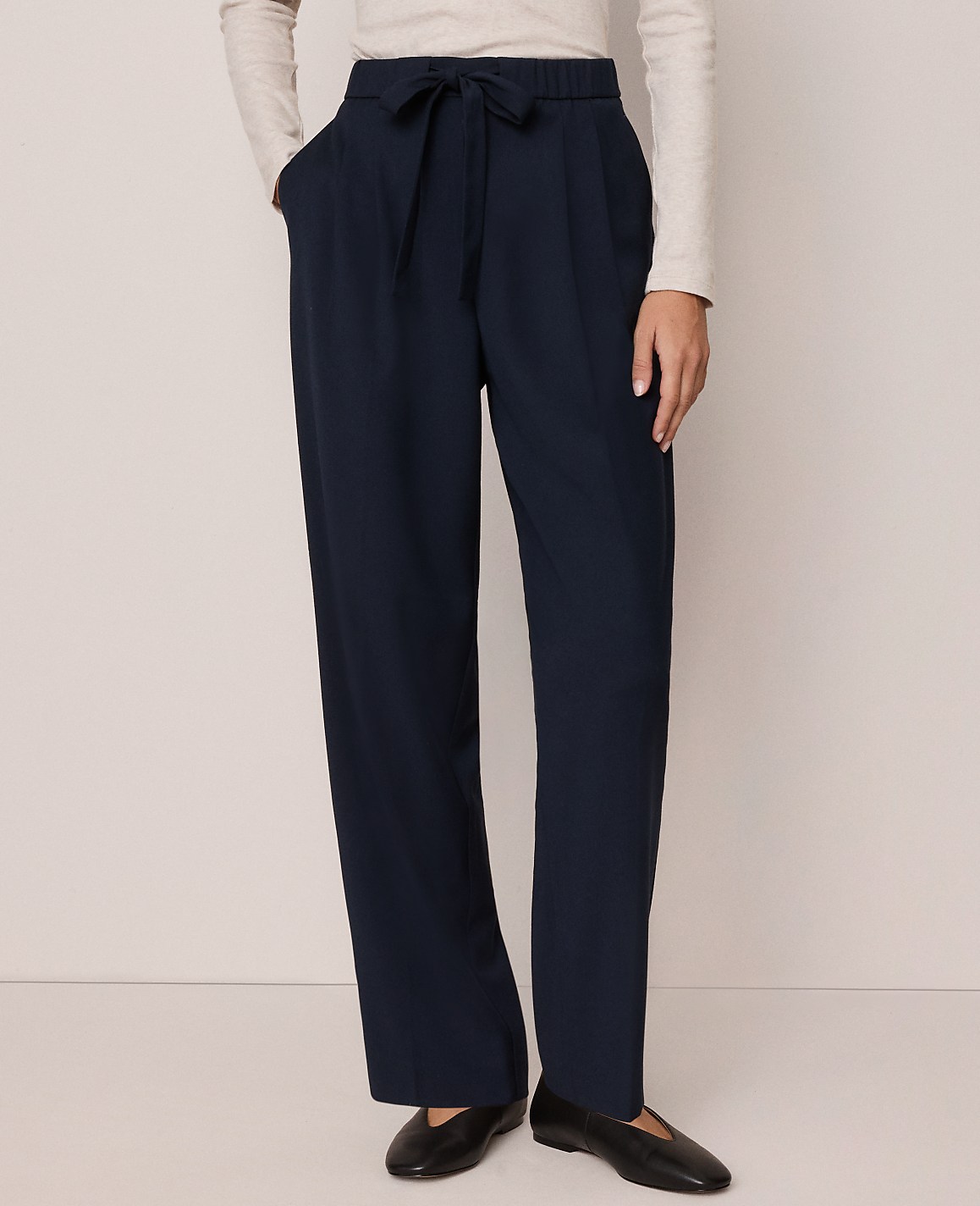 Weekend High Rise Tapered Pant