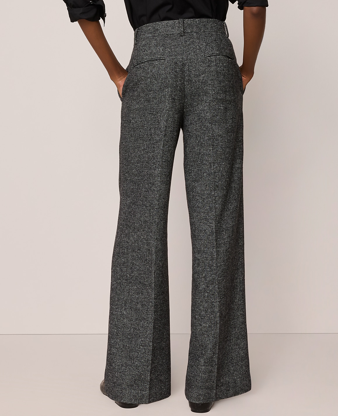 The Wide-Leg Pant in Herringbone