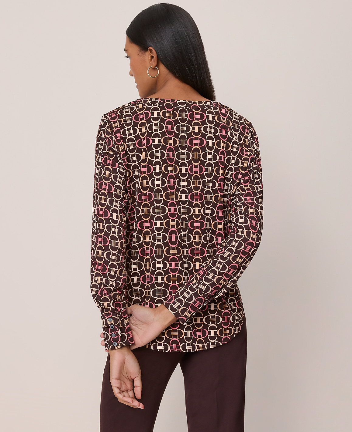 Chain Link Mixed Media Pleat Front Top