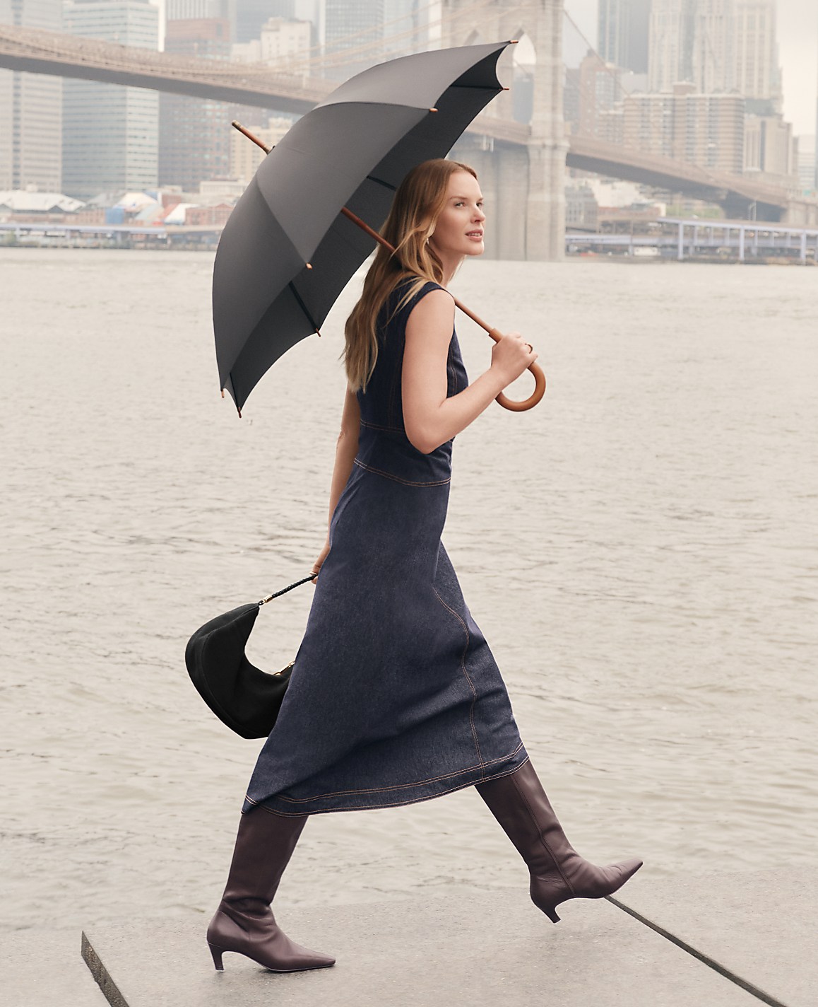 Petite Weekend Crew Neck Flare Midi Dress