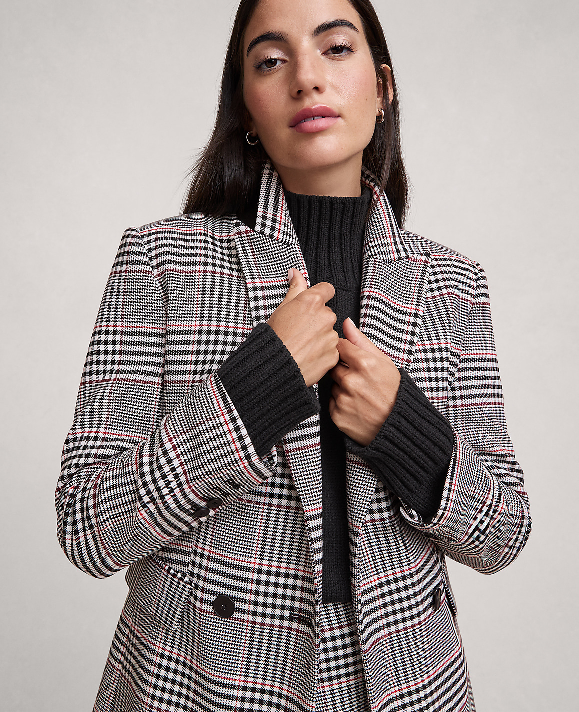 The Fitted Long Blazer in Plaid