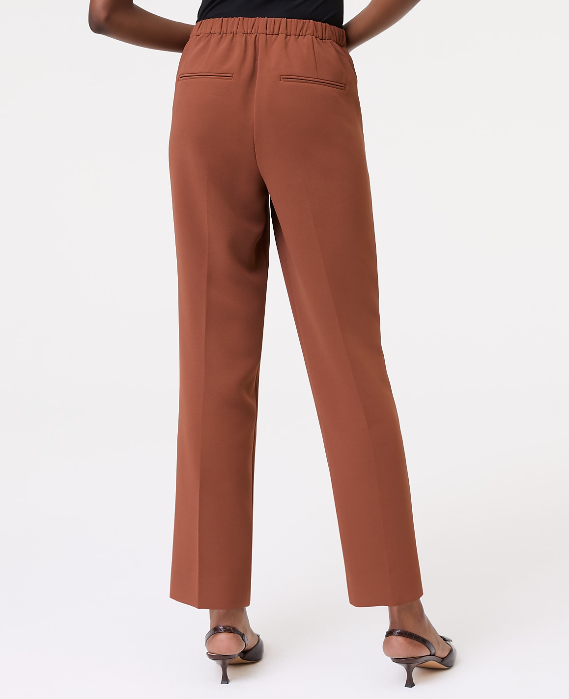 The Relaxed Ankle Pant in Textured Crepe