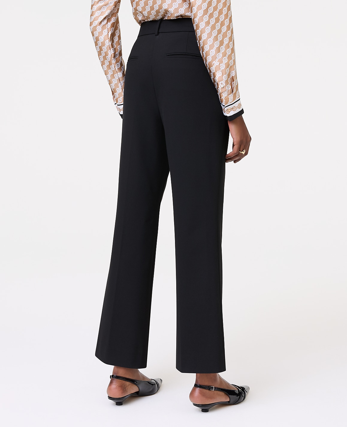 The Flare Ankle Pant in Seasonless Stretch