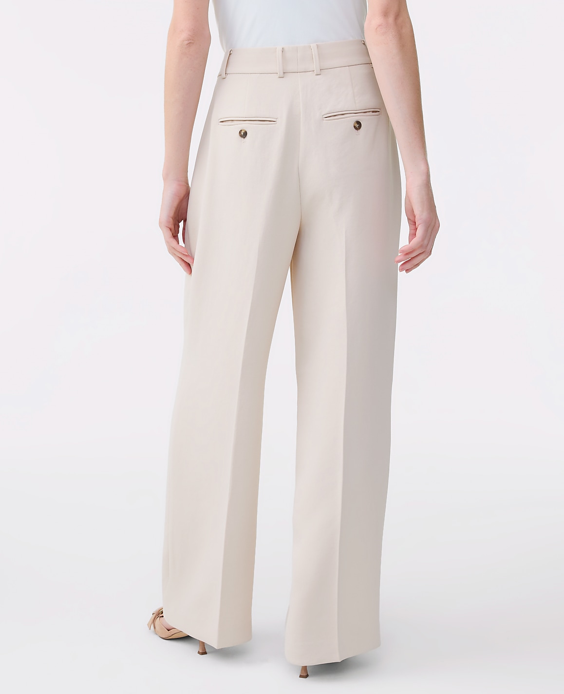 The Pleated Straight Pant in Textured Crepe