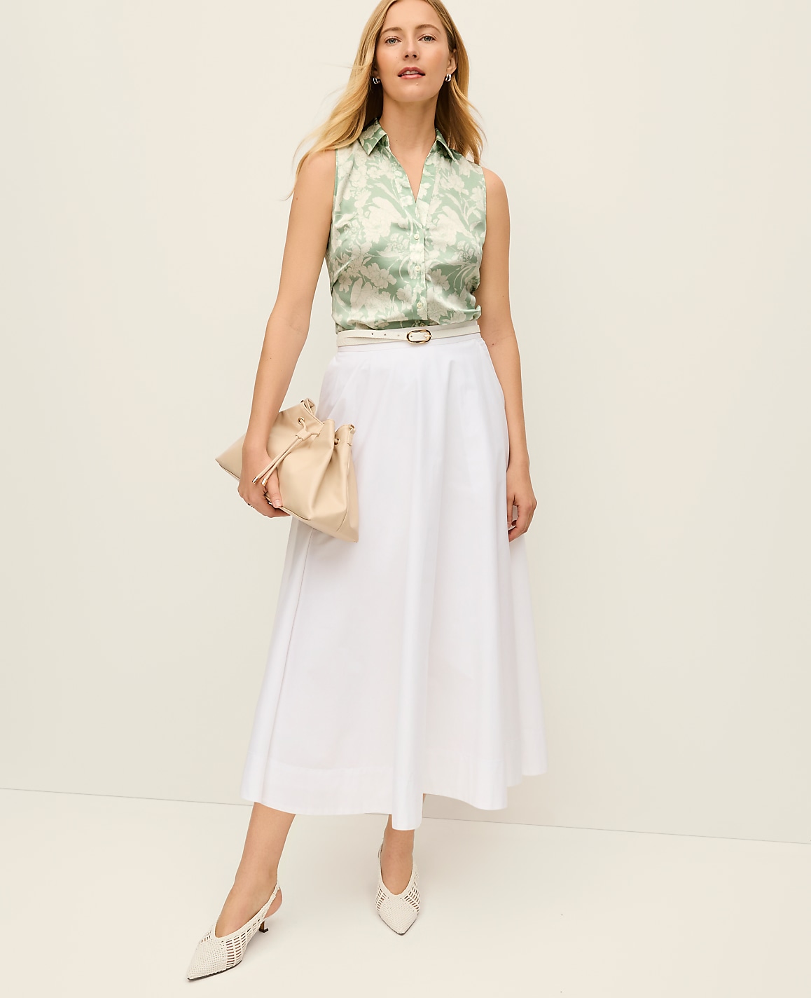Floral Sleeveless Essential Shirt
