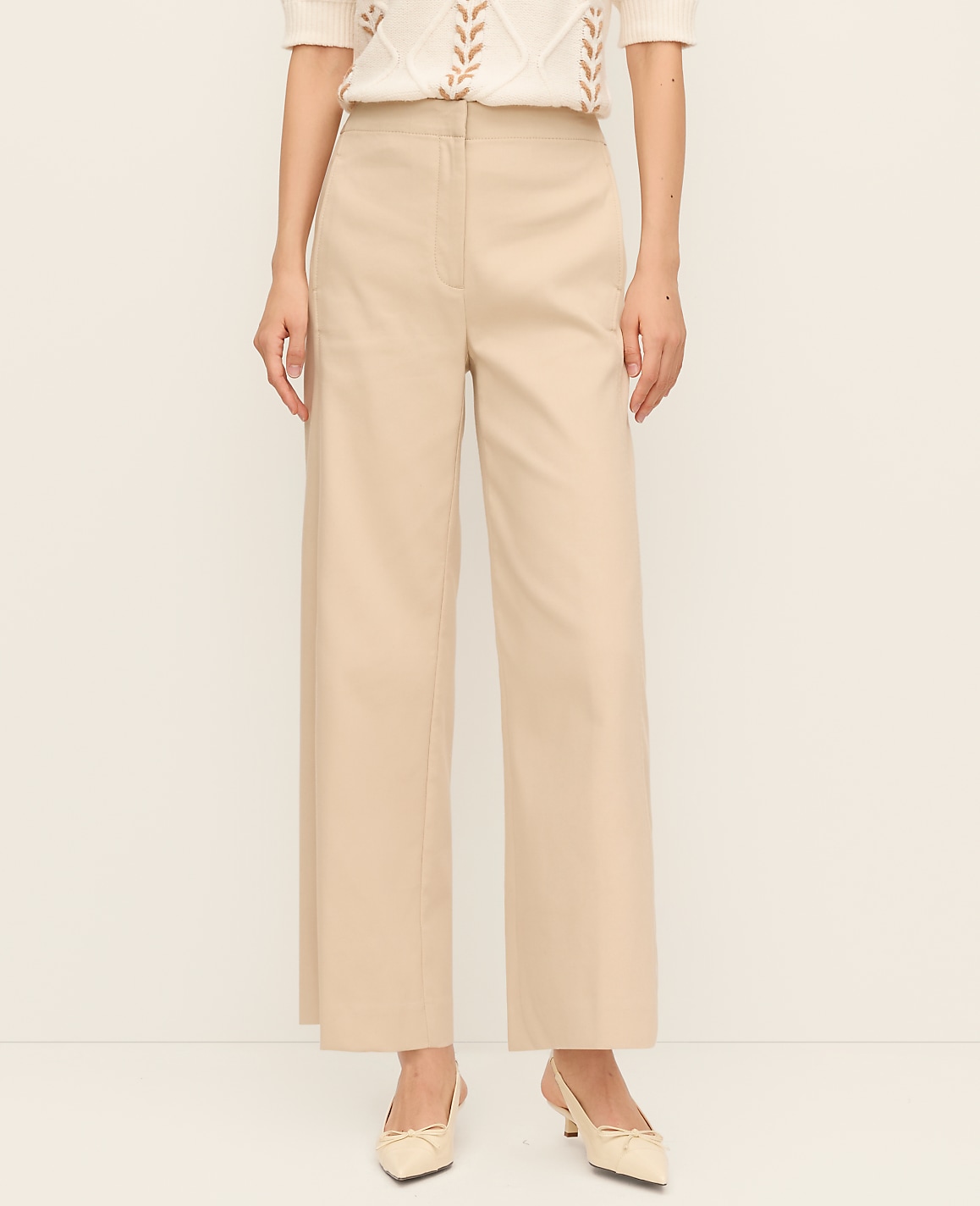 The Petite Grace Straight Pant &mdash; Curvy Fit