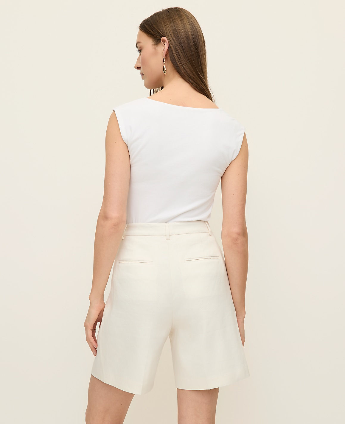 The Petite Long Short in Linen Blend