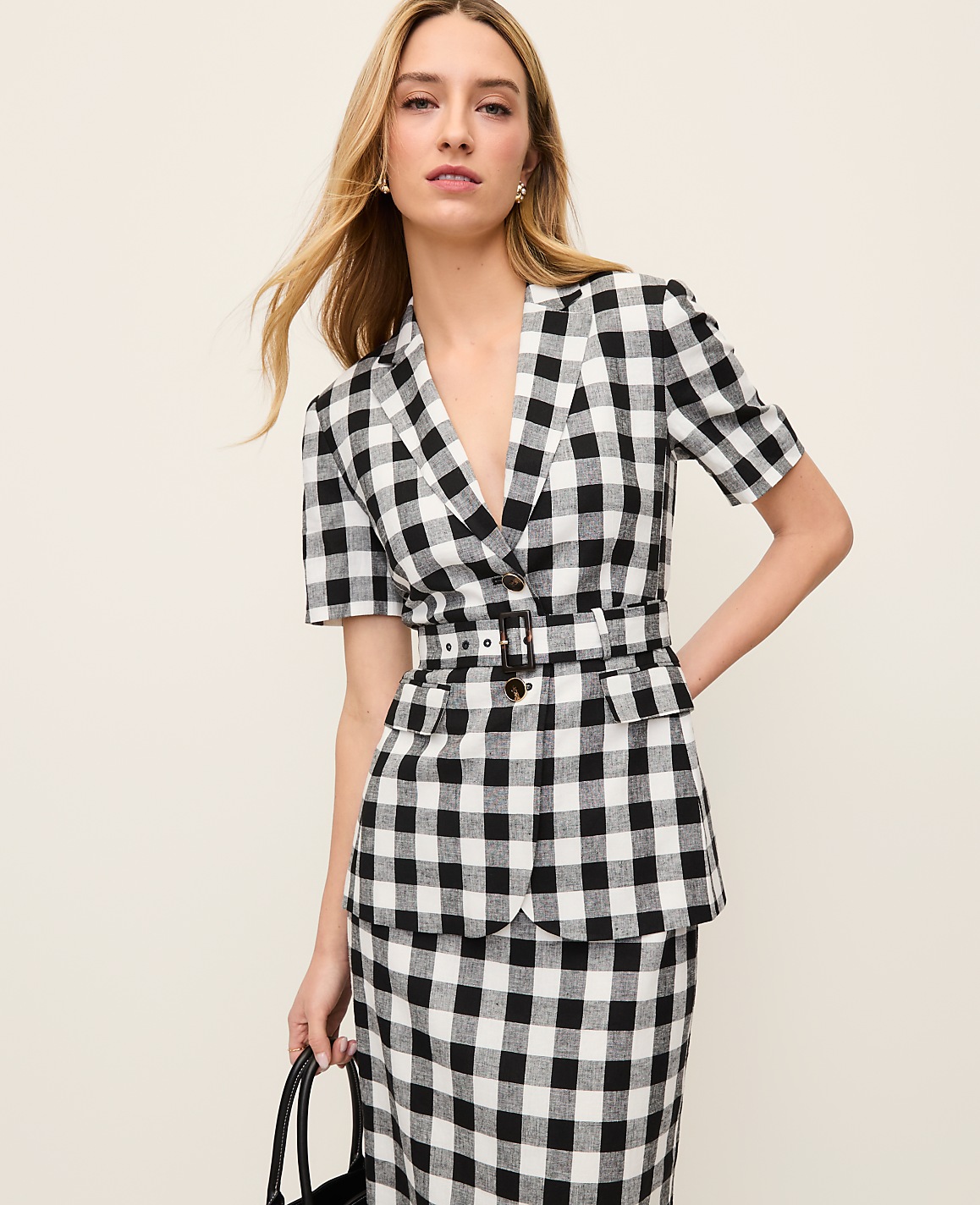 The Belted Greenwich Blazer in Gingham Linen Blend