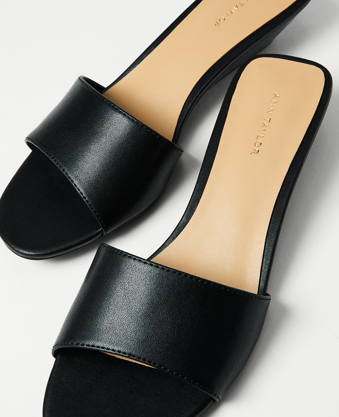 Weekend Leather Wedge Sandal