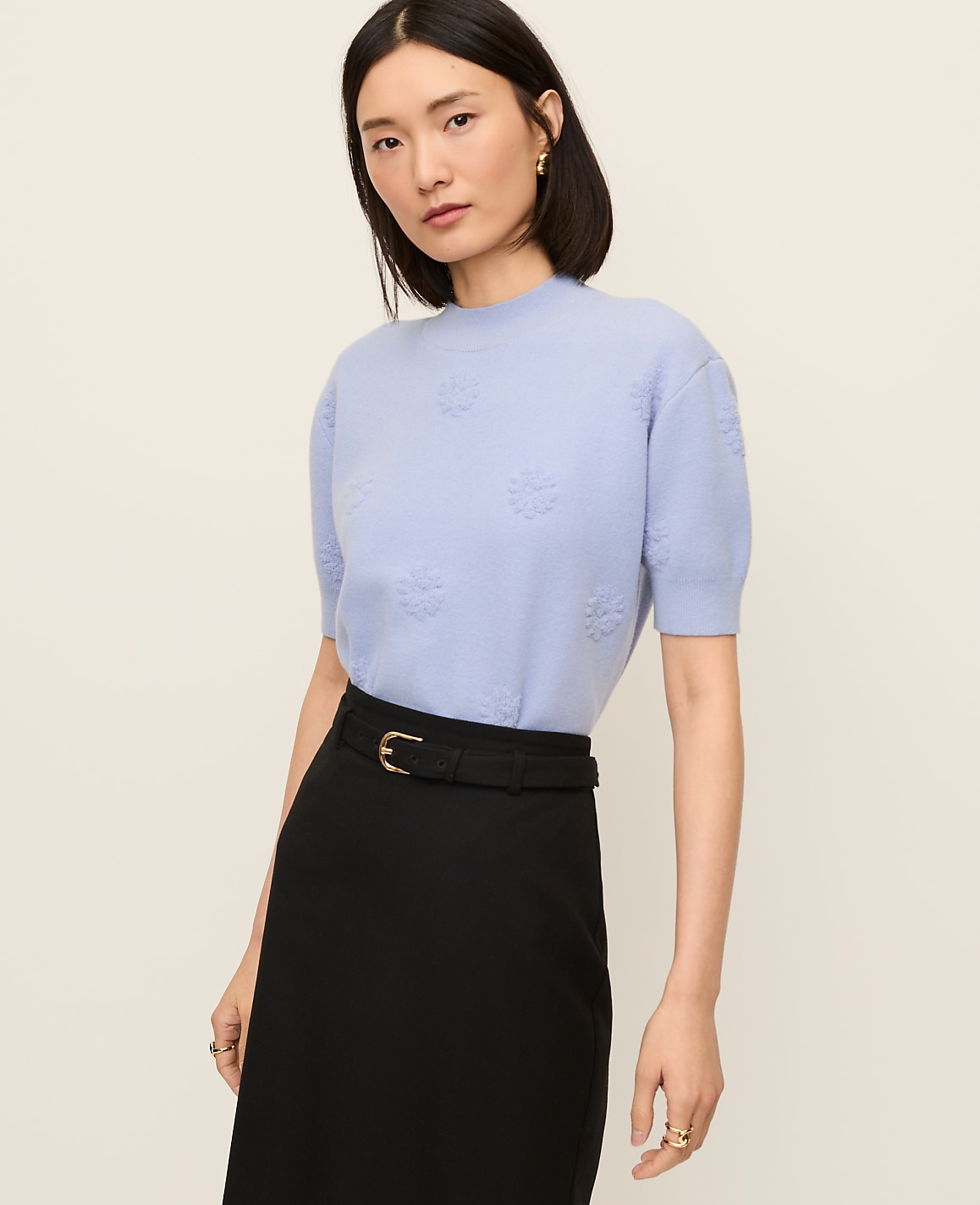 Petite Daisy Appliqu&eacute; Sweater Tee