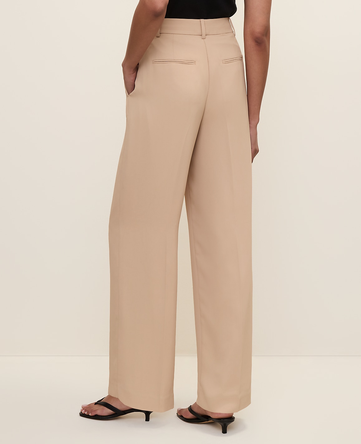 The Petite Pleated Straight Pant
