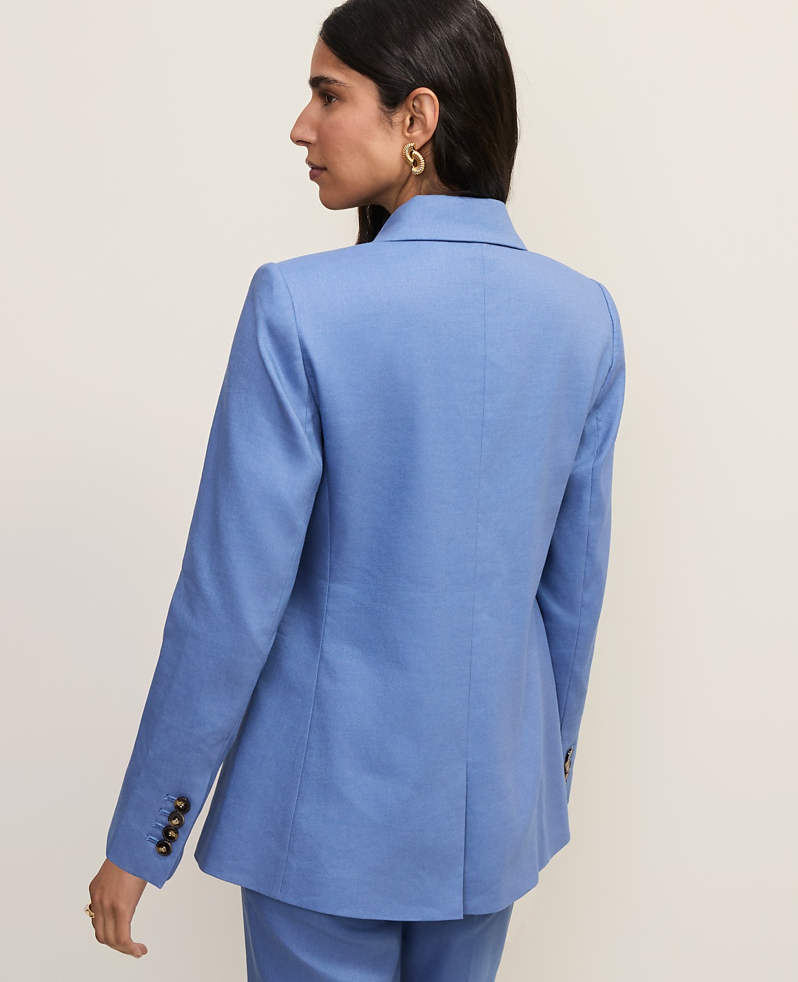 The Petite Tailored Blazer in Linen Blend