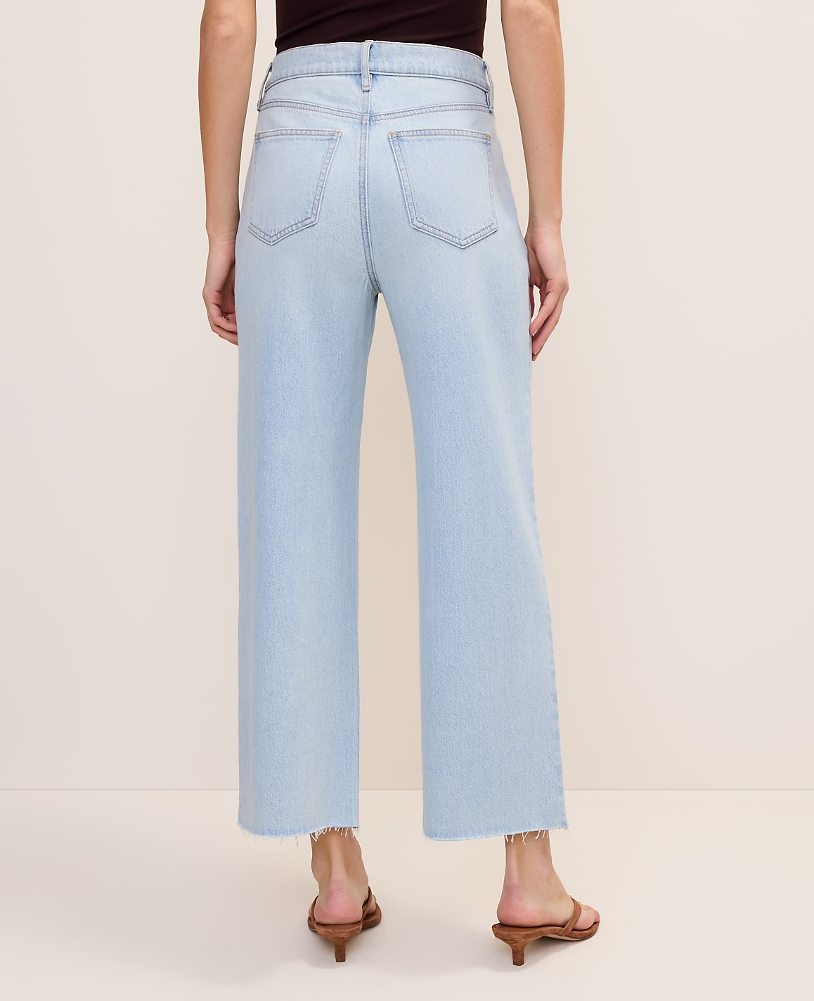 The Wide-Leg Crop Jean