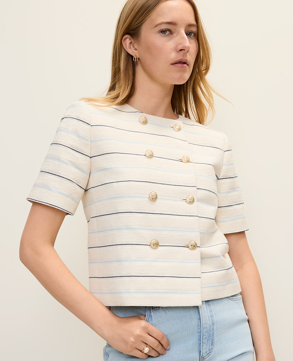 The Petite Short Sleeve Crew Neck Jacket in Tweed