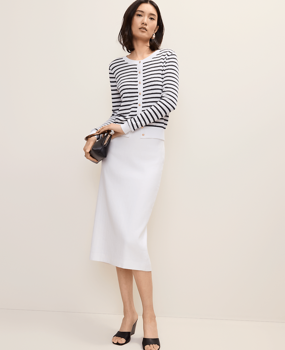 The Petite Column Midi Skirt in Linen Blend