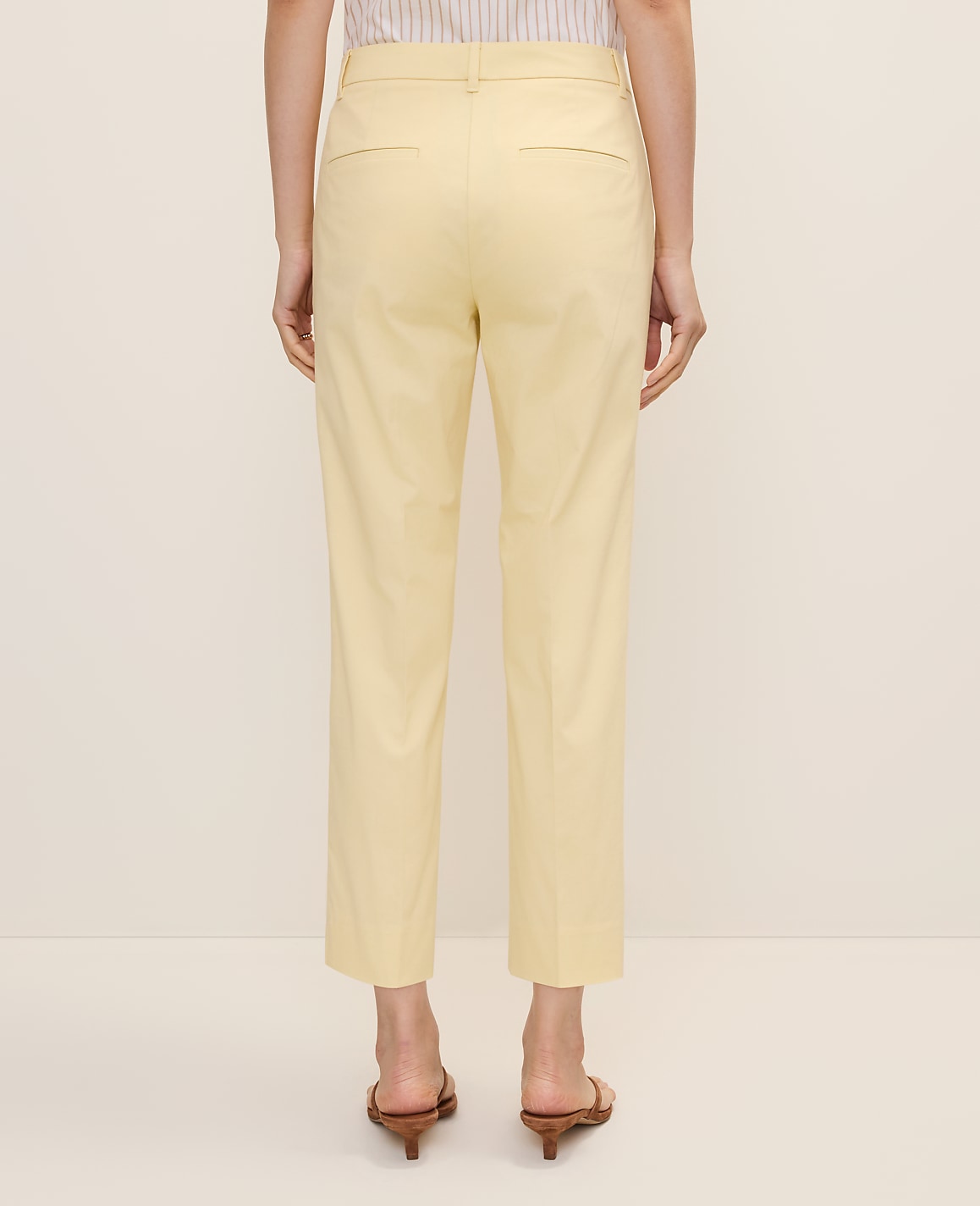 The Cotton Crop Pant &mdash; Curvy Fit