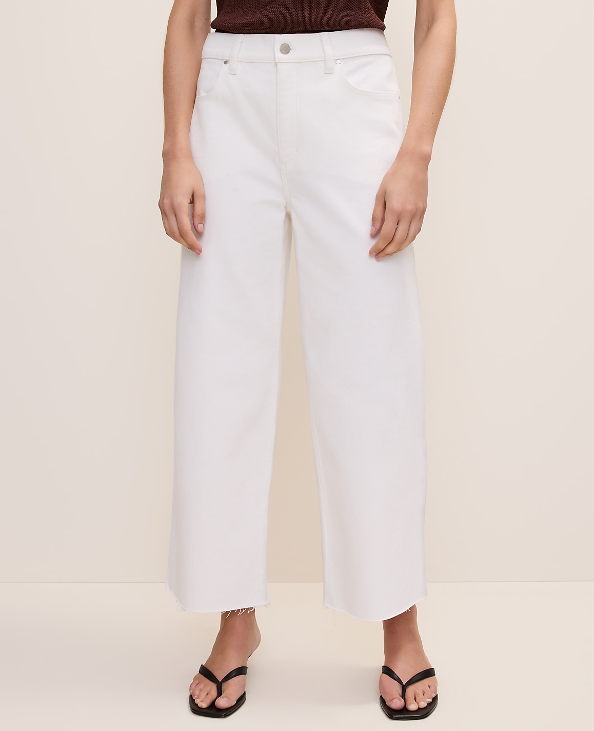 The Wide-Leg Crop Jean &mdash; Curvy Fit