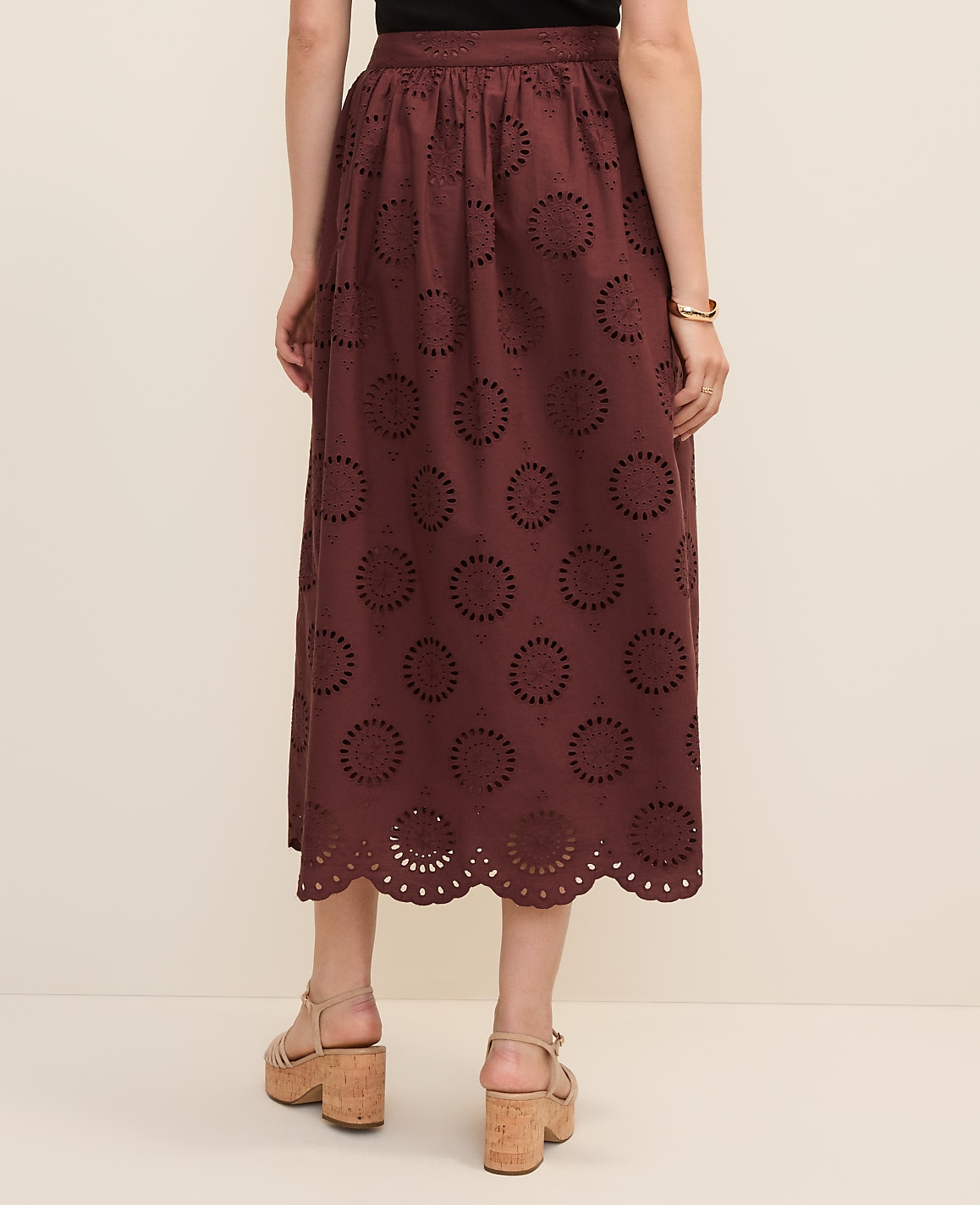 Petite Weekend Eyelet Gathered Maxi Skirt
