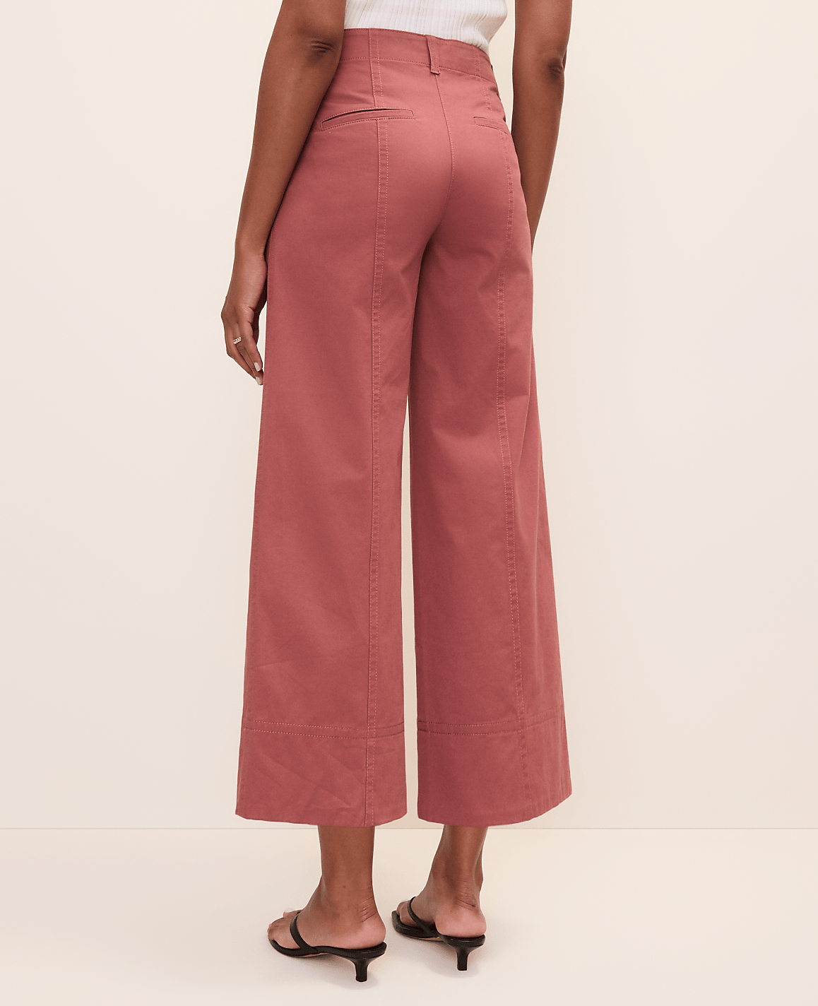 Petite Weekend Wide-Leg Ankle Pant