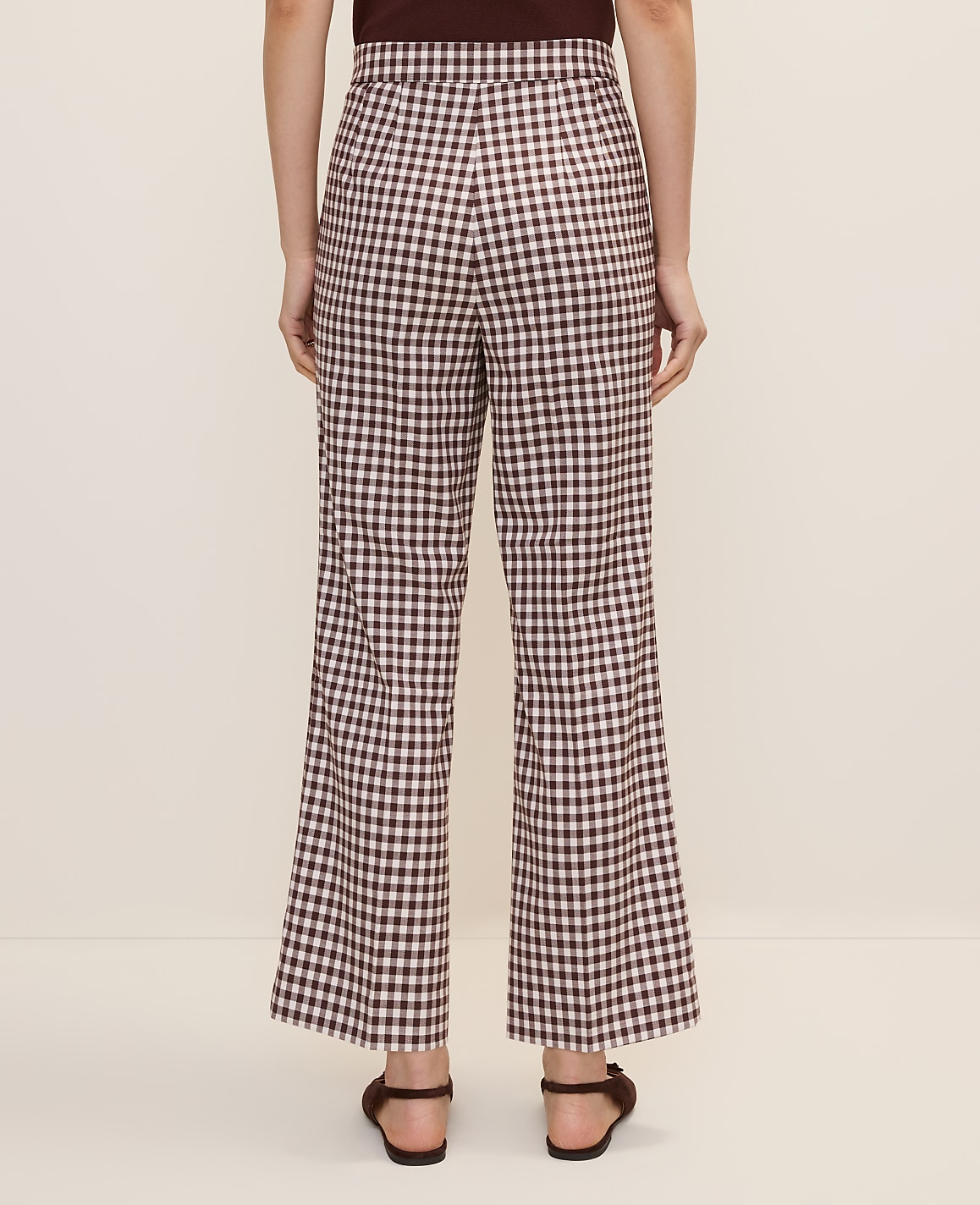 The Petite Gingham Side Zip Flare Pant &mdash; Curvy Fit