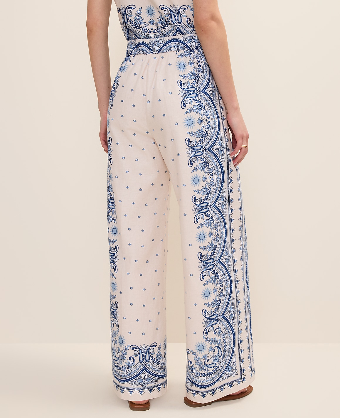 Weekend Easy Wide-Leg Pant in Paisley Linen Blend