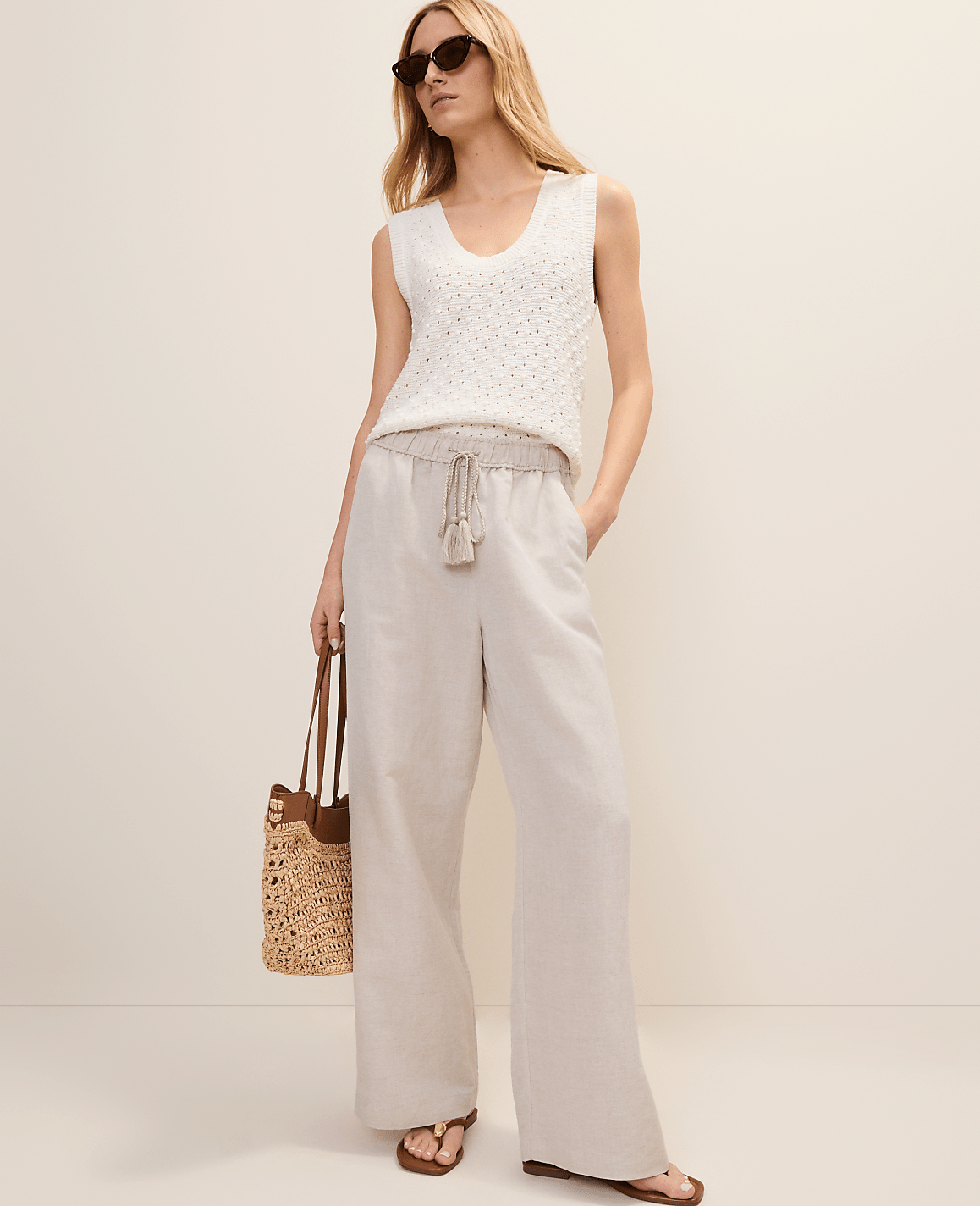 Weekend Easy Fit Wide-Leg Pant in Linen Blend