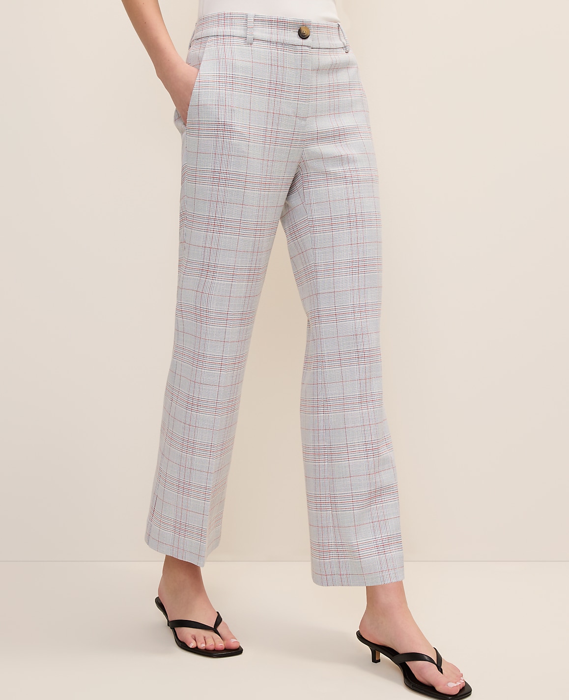 The Petite Jayne Crop Trouser in Plaid