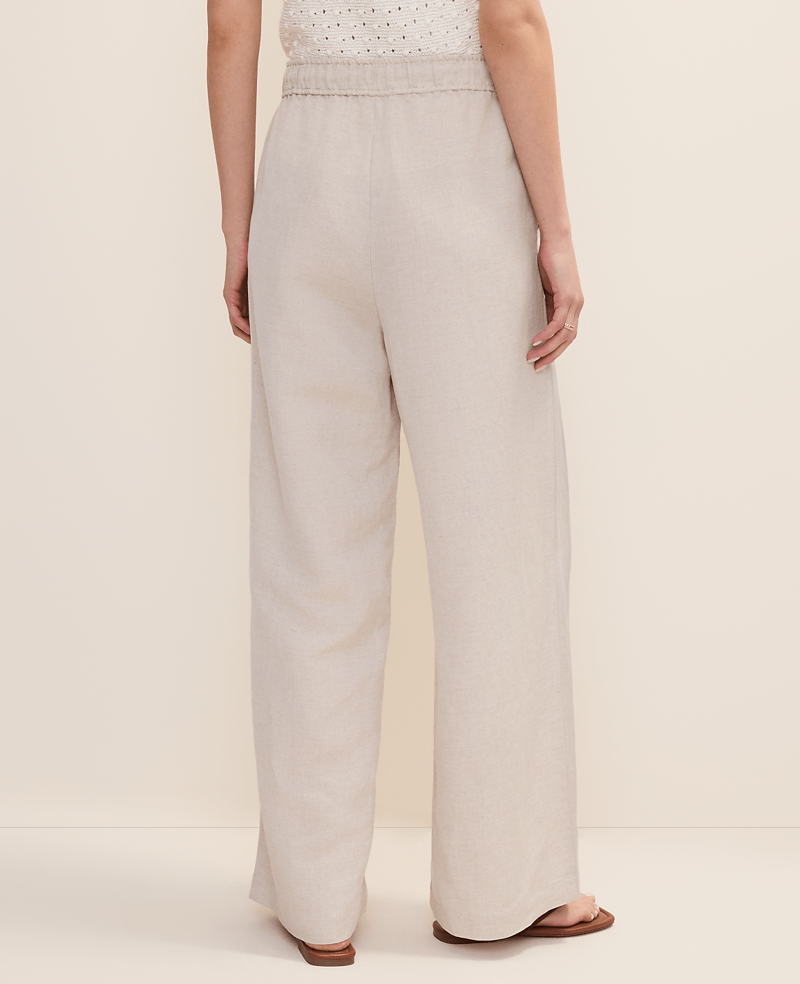 Petite Weekend Easy Fit Wide-Leg Pant in Linen Blend