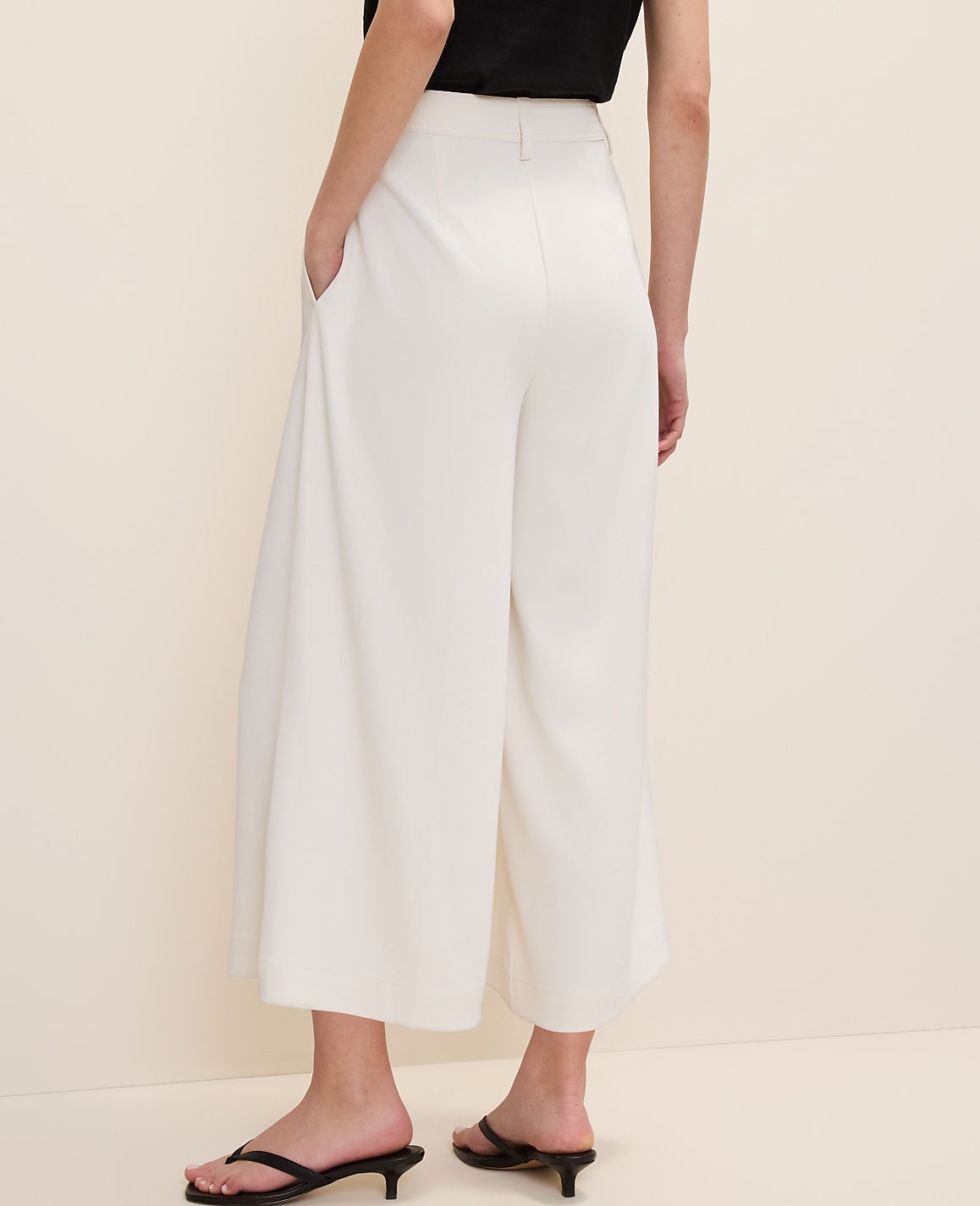 The Petite Pintucked Culotte Pant