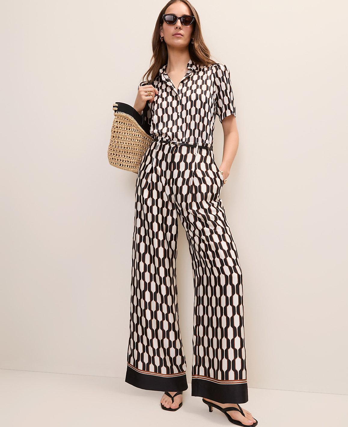 The Petite Pleated Wide-Leg Pant in Geo Satin