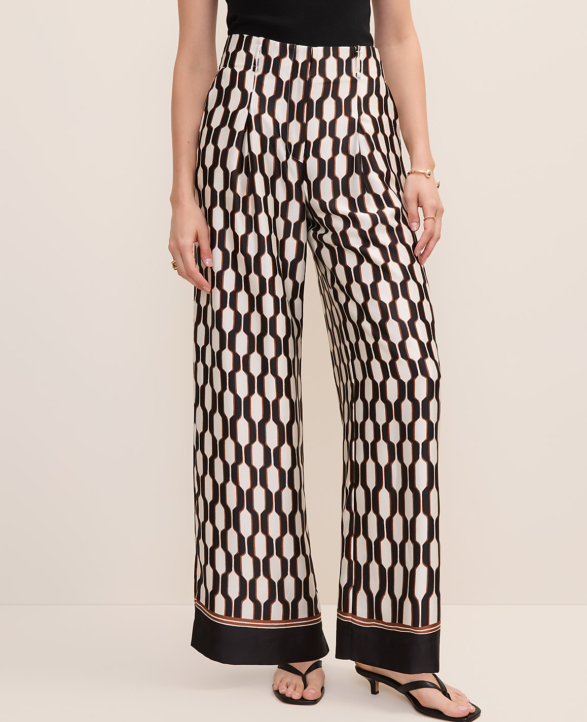 The Pleated Wide-Leg Pant in Geo Satin