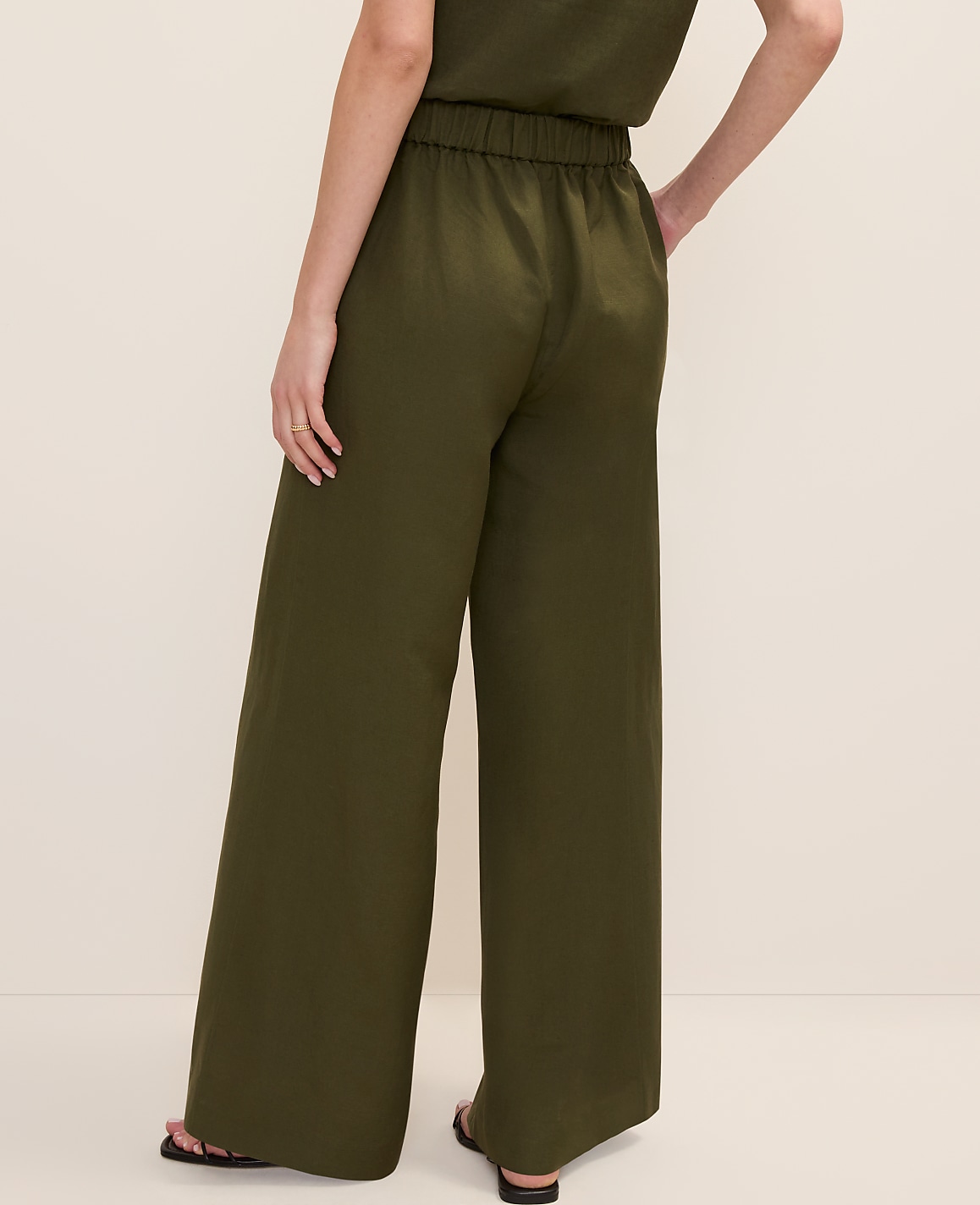 The Easy Wide-Leg Pant in Linen Blend
