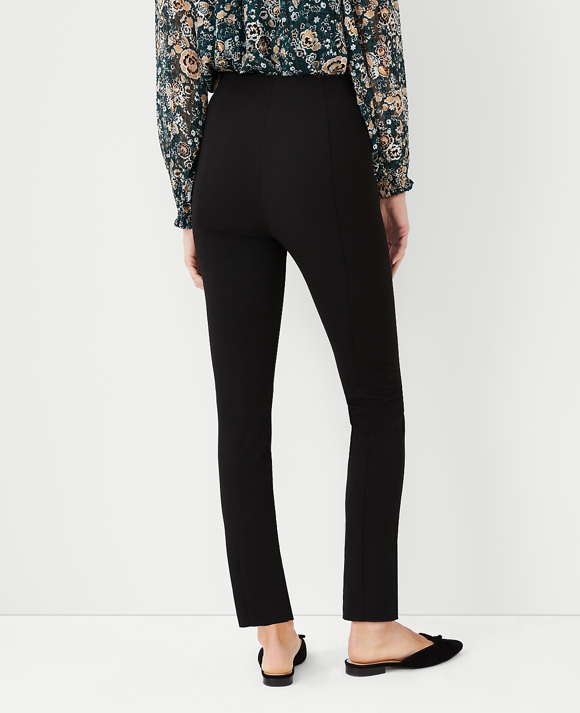 The Petite Audrey Pant in Bi-Stretch