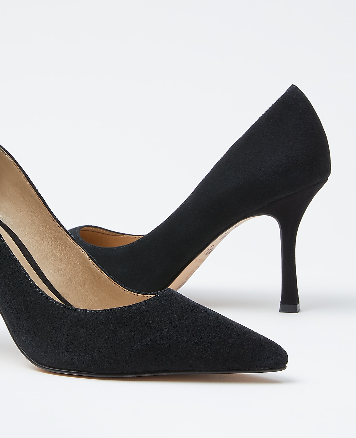 Mila Suede Pump