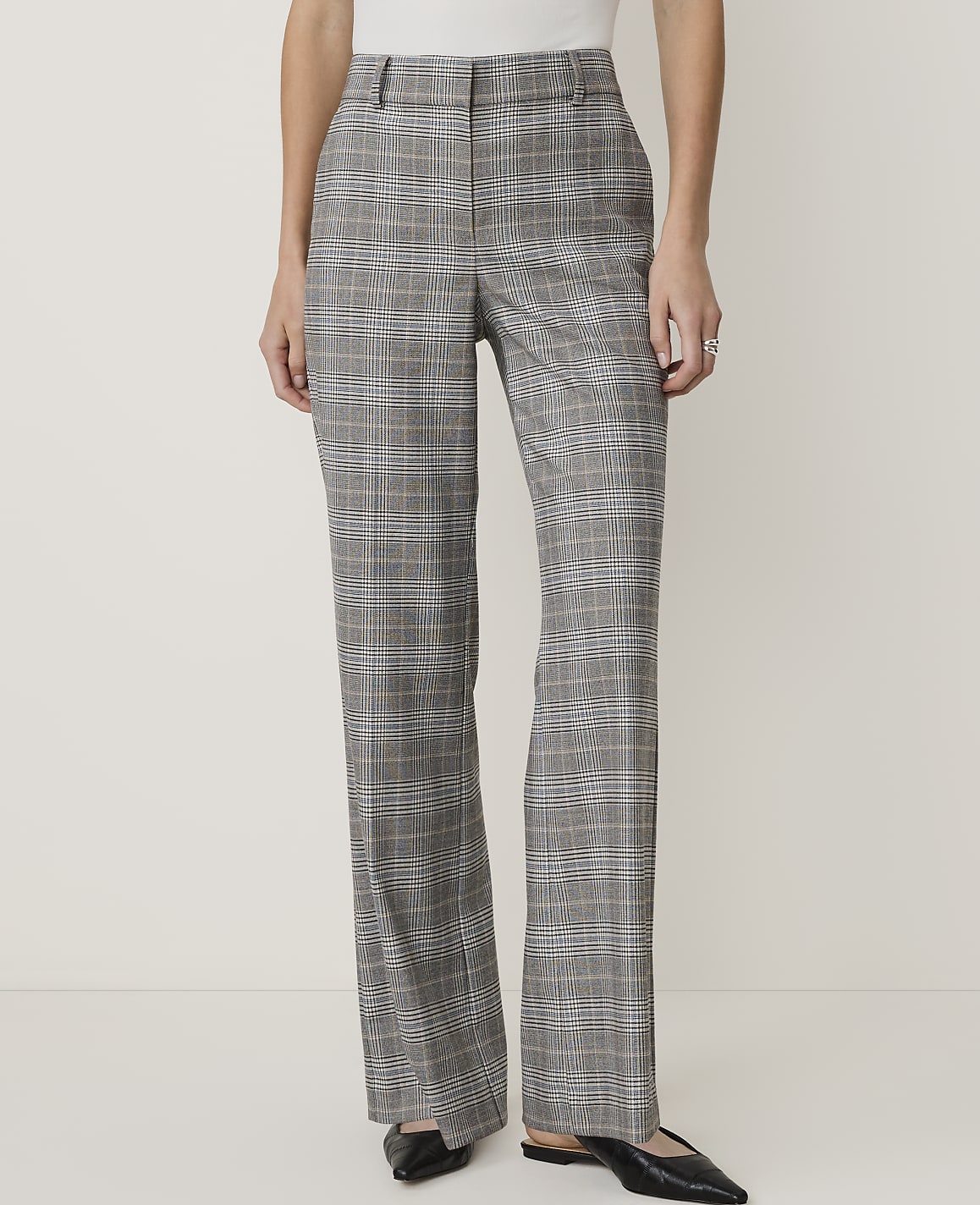 The Petite Jayne Trouser in Plaid &mdash; Curvy Fit