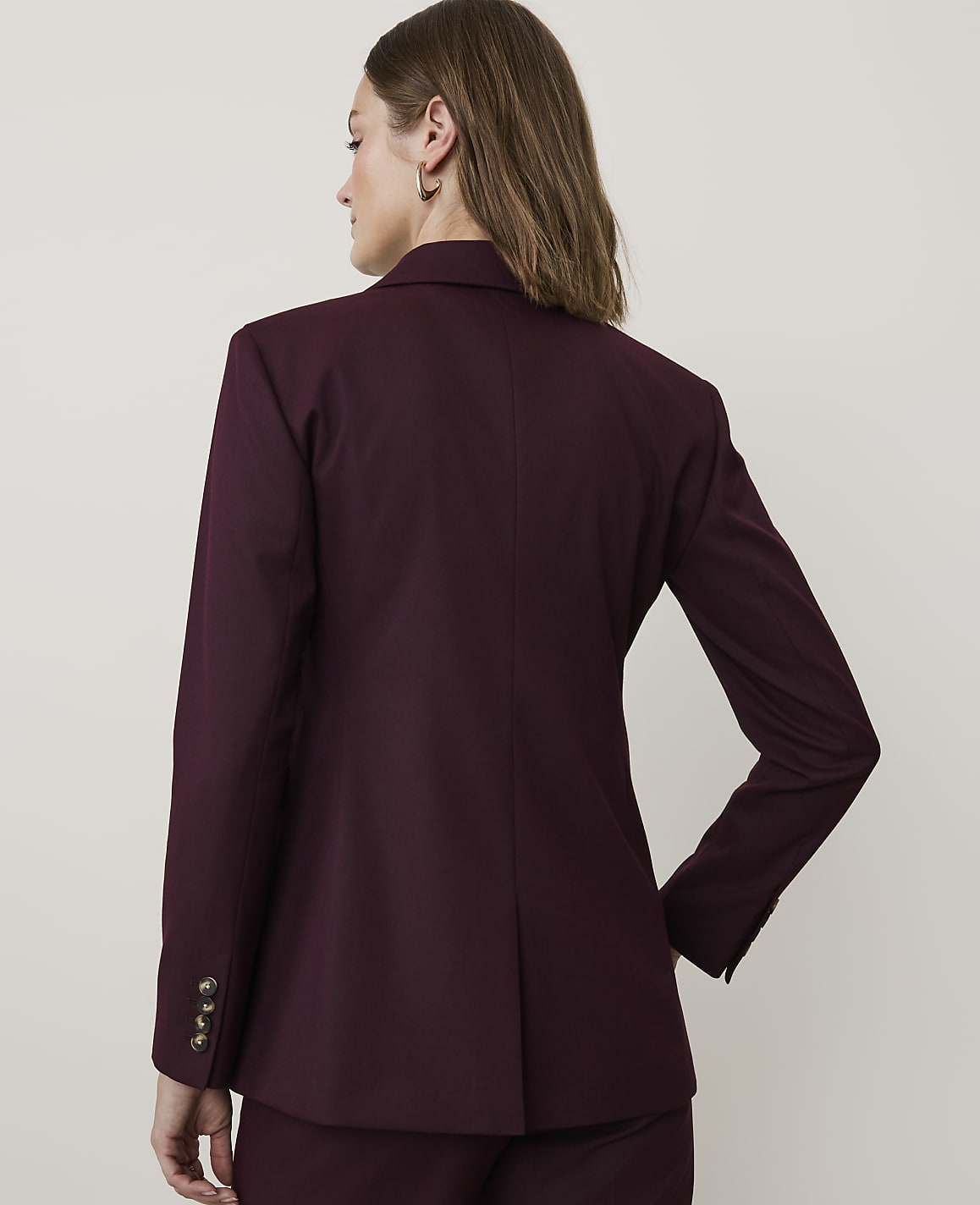 The Petite Fitted Long Blazer