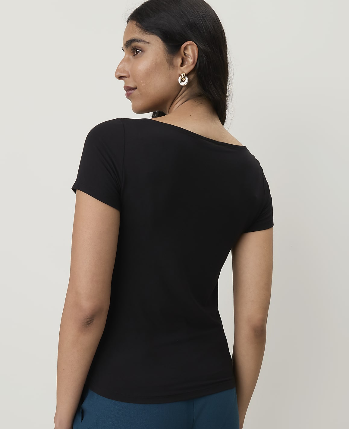 Petite Scoop Neck Sleeve Tee