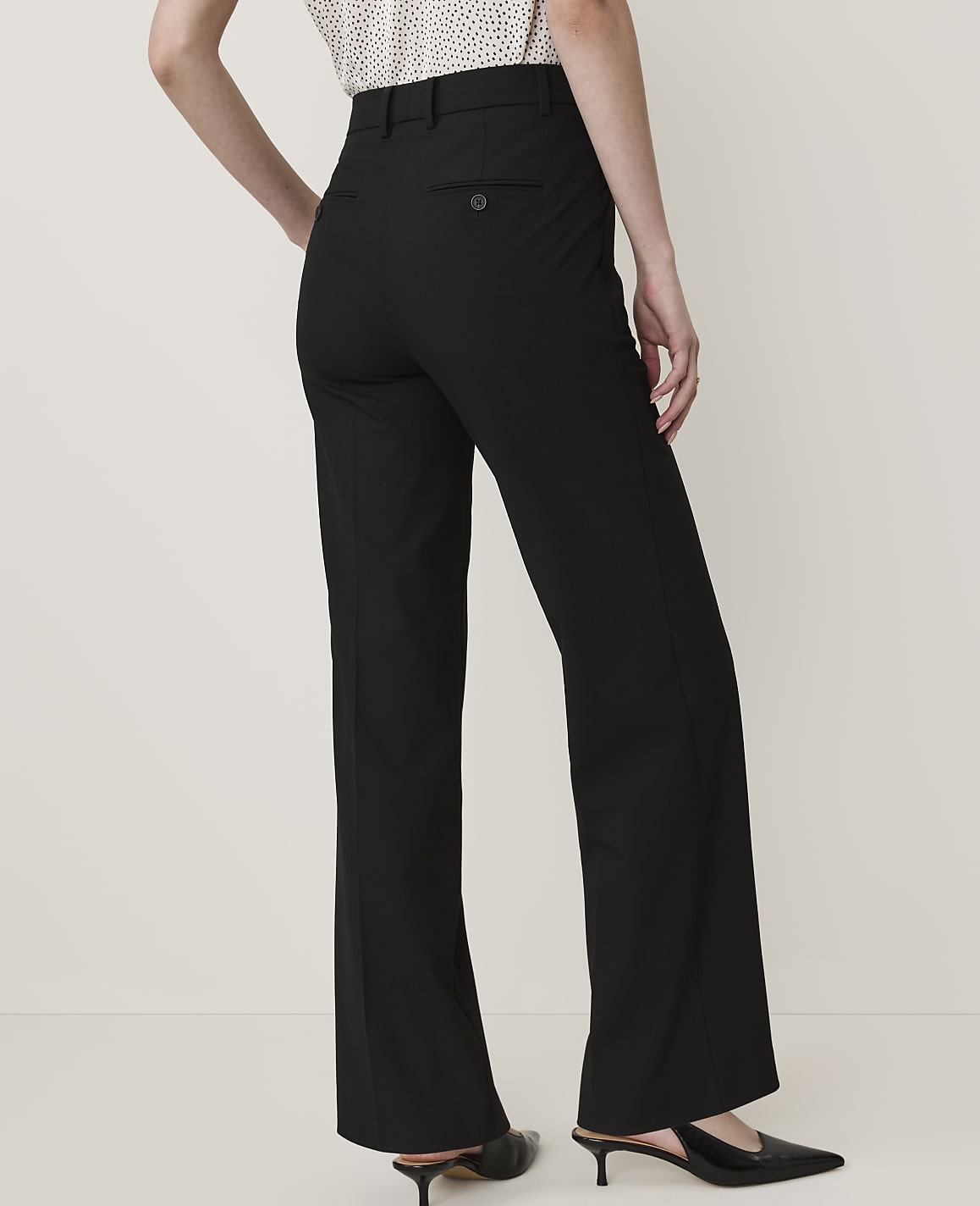 The Petite Trouser in Seasonless Stretch