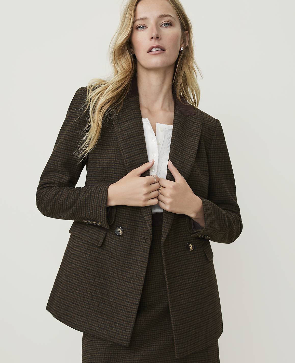 Petite Weekend Crosby Blazer in Houndstooth