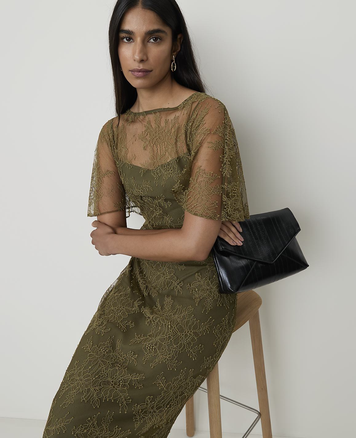 Petite Lace Flutter Sleeve Midi Dress