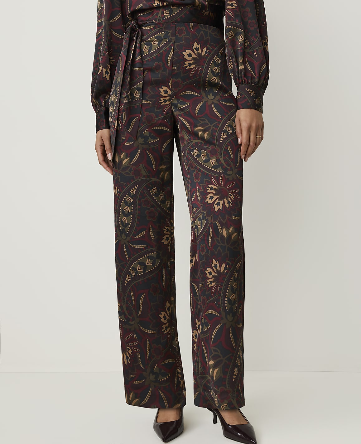 The Petite Paisley Side Zip Pant in Satin