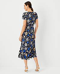 Petite Floral Flounce Sheath Dress carousel Product Image 3