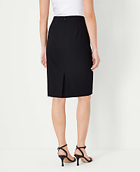 The Seamed Pencil Skirt in Seasonless Stretch carousel Product Image 2