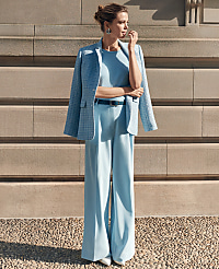 The Pleated Wide-Leg Pant carousel Product Image 1