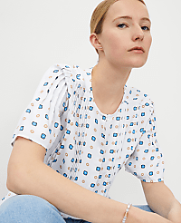 Geo Mixed Media Pintucked Blouse carousel Product Image 3